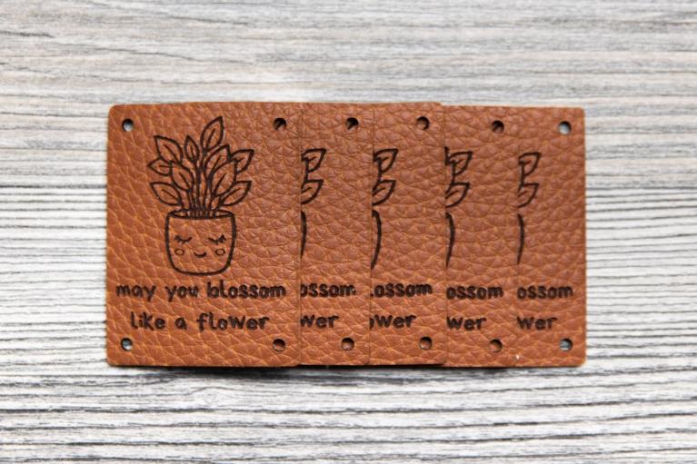 Designer-labelsetti 'Bloom & Flower' by Unikati - Nimikenumero 9131