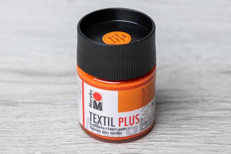Marabu Textil Plus 50 ml  (punainen-oranssi) - Nimikenumero 2511